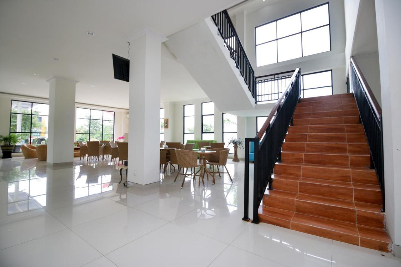 Airy Syariah Mistar Cokrokusumo 29A Banjarbaru Dış mekan fotoğraf